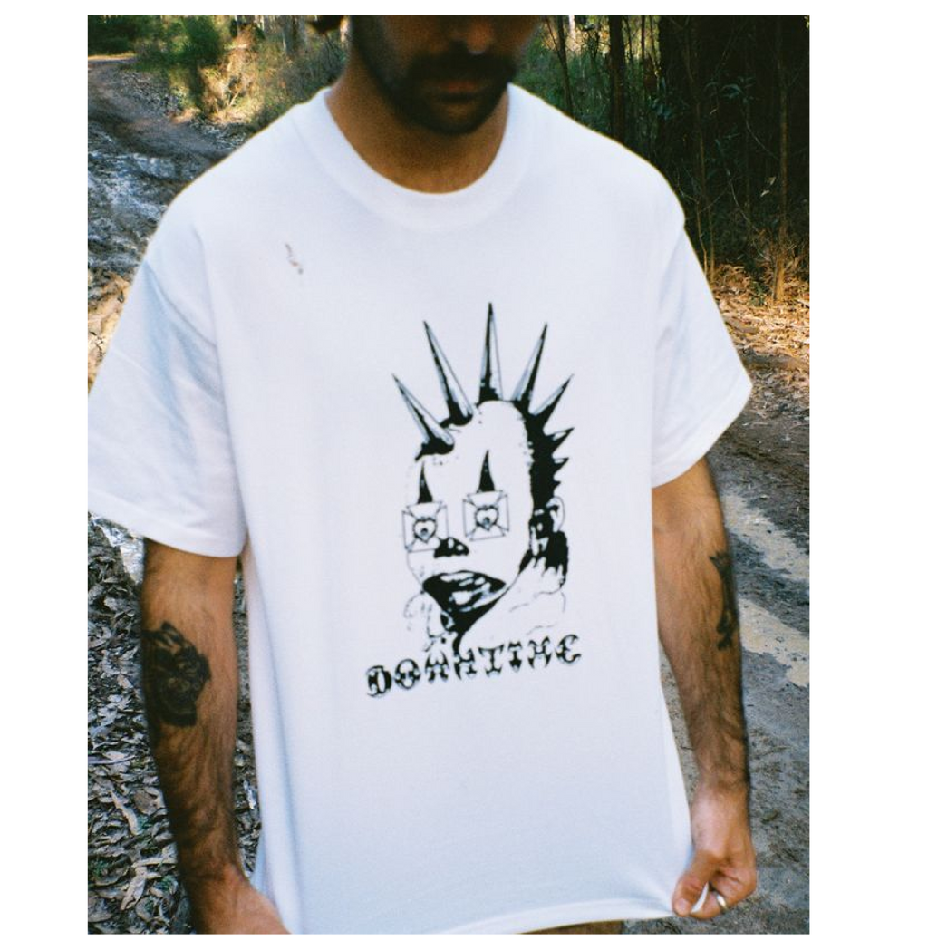 SPIKE HEAD TEE